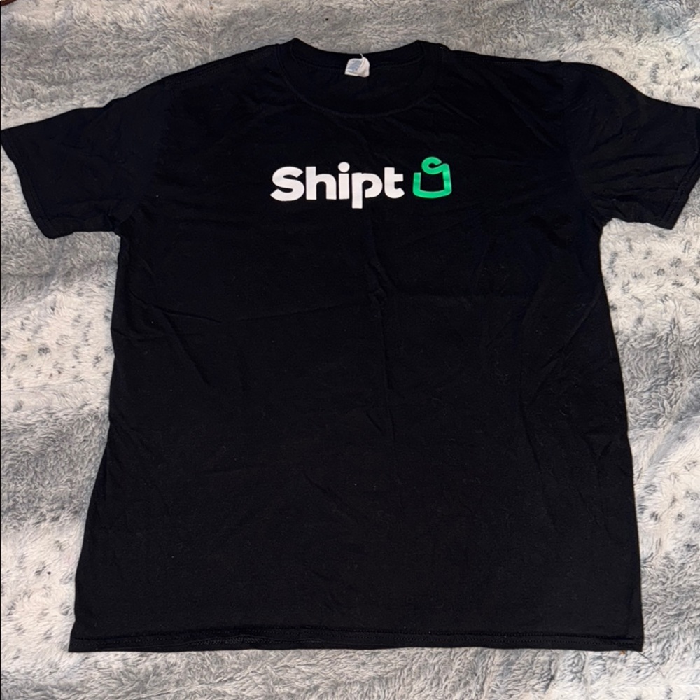 Men’s or Women’s Shipt Black Short Sleeve Tee. Men’s size Large, Never worn!